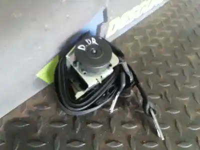 Second-hand car spare part Front Right Seat Belt for OPEL CORSA D 1.3 16V CDTI CAT (Z 13 DTH / L4I) OEM IAM references 607707600C  