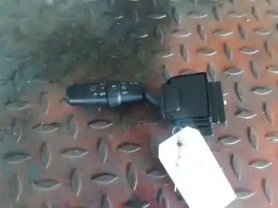 Peça sobressalente para automóvel em segunda mão comutador de luzes por mazda 3 berlina (bk) 1.6 cd diesel cat referências oem iam 17d682