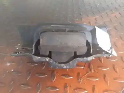Second-hand car spare part left engine support for seat leon (5f1) style connect oem iam references 5q0199555r  