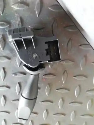 Pezzo di ricambio per auto di seconda mano comando pulito per ford focus berlina (cak) trend riferimenti oem iam   