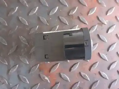 Second-hand car spare part headlights switch for audi a4 berlina (8e) 2.0 tdi 16v (103kw) oem iam references 8e0941531c