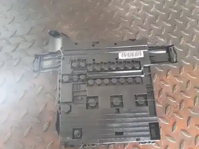 Second-hand car spare part fuse box unit for porsche panamera 4s oem iam references 97061030301 9161251101130018 97061030500