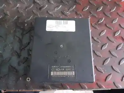 Pezzo di ricambio per auto di seconda mano scatola relè/fusibili per renault megane iii sport tourer expression riferimenti oem iam 284b60008r