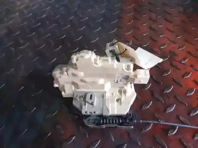 Second-hand car spare part rear right door lock for porsche panamera 4s oem iam references 8k0839016