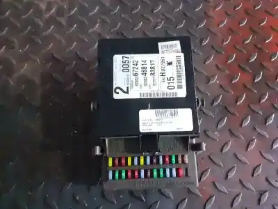 Peça sobressalente para automóvel em segunda mão caixa de fusíveis e relés por renault laguna ii (bg0) confort authentique referências oem iam 8200367242