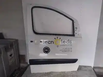 Peça sobressalente para automóvel em segunda mão PORTA DIANTEIRA DIREITA por PEUGEOT EXPERT TEPEE  Referências OEM IAM 9004X7 9035T3 9035T1