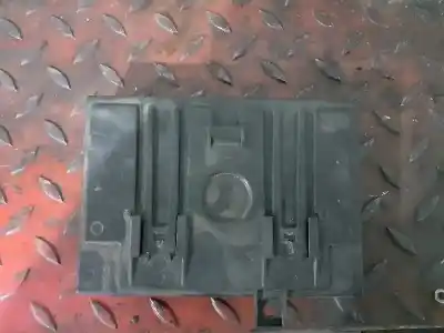 Second-hand car spare part electronic module for ford fiesta (cb1) ambiente oem iam references 8v5115k600cg 6ra000084 f005v00962