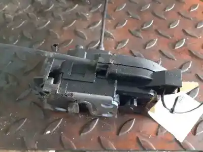 Pezzo di ricambio per auto di seconda mano serratura porta posteriore destra per renault megane iii sport tourer expression riferimenti oem iam 825028873r