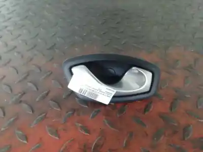 Pezzo di ricambio per auto di seconda mano maniglia interna anteriore destra per renault megane iii sport tourer expression riferimenti oem iam 826720001r