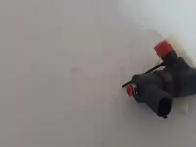Peça sobressalente para automóvel em segunda mão injetor por opel corsa d corsa d referências oem iam 0445110183  