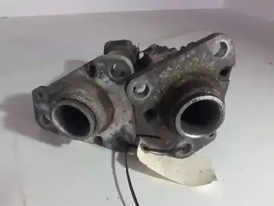 Peça sobressalente para automóvel em segunda mão reforço do pára-choques frente por audi a4 berlina (8e) a4 8e referências oem iam 8e0807133b  8e0807134b