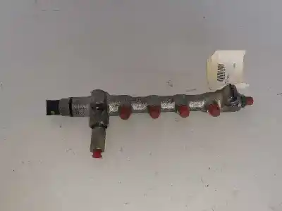 Pièce détachée automobile d'occasion rampe d'injecteur pour opel astra j (p10) 1.7 cdti (68) références oem iam a5090