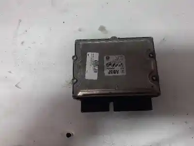 Piesă de schimb auto la mâna a doua UNITATE DE CONTROL MOTOR ECU pentru OPEL ASTRA J (P10)  Referințe OEM IAM 55588354  55579719