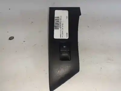 Pièce détachée automobile d'occasion commande de lève vitre avant droit pour opel astra j (p10) 1.7 cdti (68) références oem iam 13301886