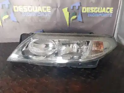 Peça sobressalente para automóvel em segunda mão farol / farolim esquerdo por renault laguna ii (bg0) confort authentique referências oem iam 8200002845