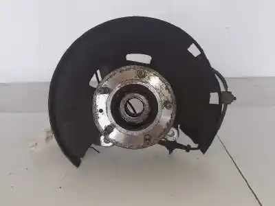 Pièce détachée automobile d'occasion moyeu de roue avant gauche pour opel astra j (p10) 1.7 cdti (68) références oem iam 13583479 / 13319482
