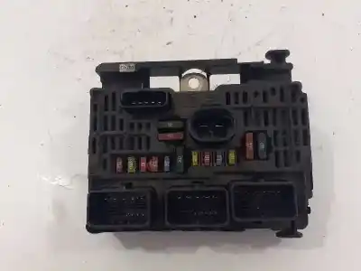 Pièce détachée automobile d'occasion BOÎTES À FUSIBLES pour PEUGEOT 407 (6D_)  Références OEM IAM 9656086080  S118983001K