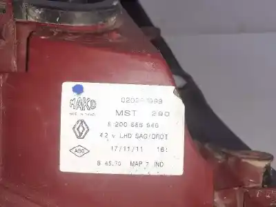 Peça sobressalente para automóvel em segunda mão farolim traseiro direito por renault clio iii emotion referências oem iam 8200886946  