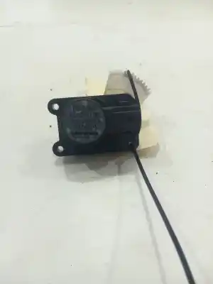 Pezzo di ricambio per auto di seconda mano Motore Di Riscaldamento per RENAULT CAPTUR I (J5_, H5_) 1.5 DCI 90 Riferimenti OEM IAM 277322711R / A21201700  