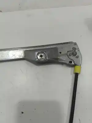 Second-hand car spare part driver left window regulator for renault clio ii fase ii (b/cb0) authentique oem iam references 82002098  0130822020