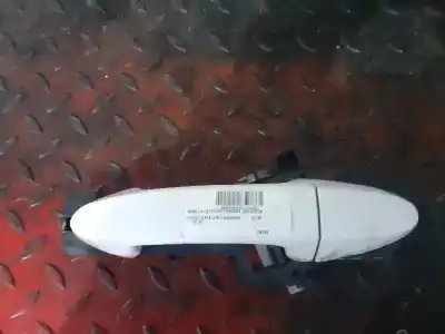 Peça sobressalente para automóvel em segunda mão puxador exterior traseiro esquerdo por ford fiesta (cb1) ambiente referências oem iam 