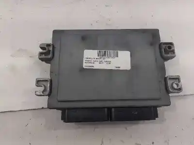 Second-hand car spare part ECU ENGINE CONTROL for RENAULT CLIO II FASE II (B/CB0) Authentique OEM IAM references 8200326395  