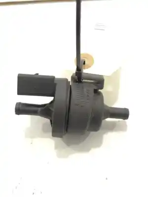 Peça sobressalente para automóvel em segunda mão BOMBA DE AR SECUNDÁRIA por VOLKSWAGEN TOUAREG (7LA, 7L6, 7L7) 3.2 V6 Referências OEM IAM 051133459  