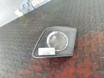 Peça sobressalente para automóvel em segunda mão farolim interior traseiro esquerdo por mazda 3 berlina (bk) 1.6 cd diesel cat referências oem iam 