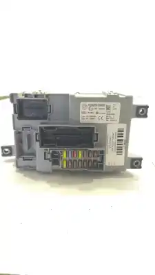 Second-hand car spare part FUSE BOX UNIT for OPEL COMBO FURGONETA/MONOVOLUMEN (X12) 1.6 CDTI (B05) OEM IAM references 00520028650 / 28444383  