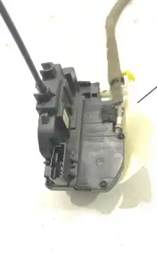Second-hand car spare part LEFT FRONT DOOR LOCK for NISSAN QASHQAI (J10) J10 OEM IAM references 80501JD900  