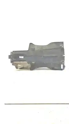 Peça sobressalente para automóvel em segunda mão COBERTURA / PROTEÇÃO DO MOTOR por VOLKSWAGEN TOUAREG (7LA, 7L6, 7L7) 3.2 V6 Referências OEM IAM 7L08251840 / 7L082523  