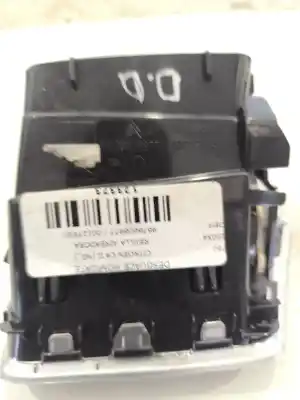 Автозапчасти б/у аэрационная решетка за citroen c4 ii (nc_) 1.6 hdi 90 ссылки oem iam 9676606977 / 00127530  