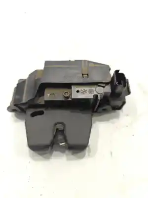 Second-hand car spare part TRUNK LOCK for CITROEN C4 II (NC_) 1.6 HDI 90 OEM IAM references 9804762080 / 9684648680 / 091211 / 151135  