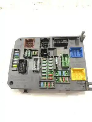 Second-hand car spare part FUSE BOX UNIT for CITROEN C4 II (NC_) 1.6 HDI 90 OEM IAM references 9665547480 / 13791 / 610779811 / 11346  