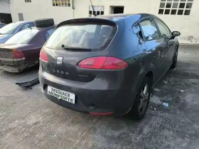 Автозапчастина б/у задній бампер для seat leon (1p1) reference посилання на oem iam 1p0807421g  
