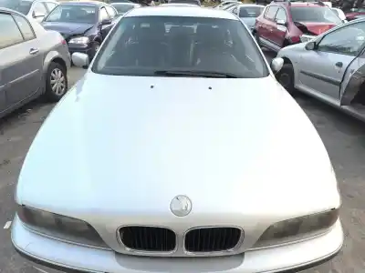 Peça sobressalente para automóvel em segunda mão CAPOT FRONTAL por BMW 5 (E39) 530 d Referências OEM IAM 41618238592  