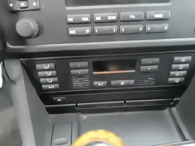 Recambio de automóvil de segunda mano de MANDO CLIMATIZADOR para BMW 5 (E39) 530 d referencias OEM IAM 64116901628  