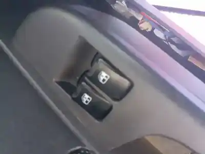 Second-hand car spare part LEFT FRONT POWER WINDOW SWITCH for CHEVROLET KALOS 1.4 SE OEM IAM references   