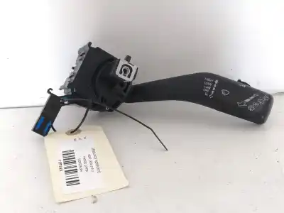 Автозапчастина б/у команда чистити для seat leon (1p1) reference посилання на oem iam 1k0953519h