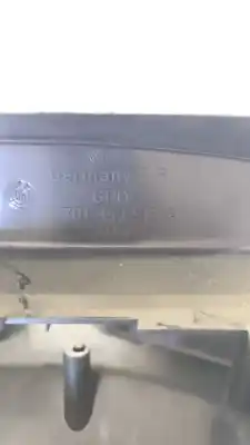 Pezzo di ricambio per auto di seconda mano modanatura per volkswagen transporter iv autobús (70b, 70c, 7db, 7dk, 70j, 70k, 7dc, 7 2.4 d riferimenti oem iam 701953515a  701953516a