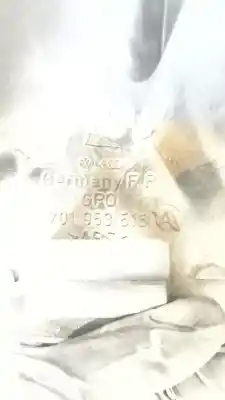 Pezzo di ricambio per auto di seconda mano modanatura per volkswagen transporter iv autobús (70b, 70c, 7db, 7dk, 70j, 70k, 7dc, 7 2.4 d riferimenti oem iam 701953515a  701953516a