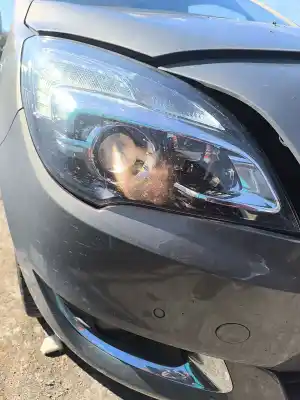Second-hand car spare part right headlight for opel meriva b van (s10) 1.6 cdti (75) oem iam references 13372334  