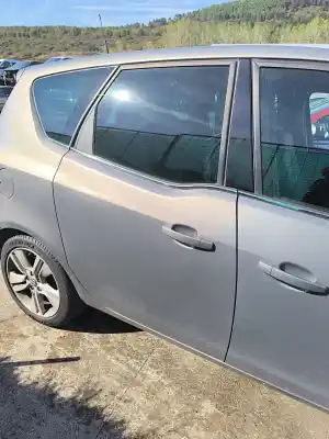 Автозапчастина б/у двері задні праві для opel meriva b van (s10) 1.6 cdti (75) посилання на oem iam 