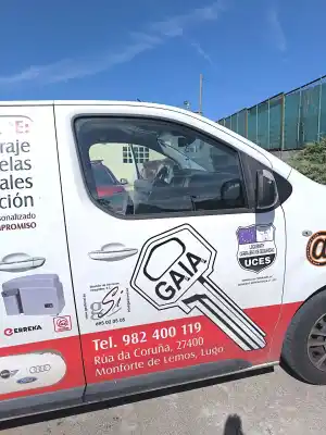 Автозапчасти б/у ДВЕРЬ ПЕРЕДНЯЯ ПРАВАЯ за CITROEN JUMPY AUTOBÚS (V_) 2.0 BLUEHDI 120 ссылки OEM IAM 9853308880  