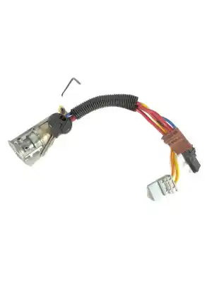 Peça sobressalente para automóvel em segunda mão COMUTADOR DE IGNIÇÃO por CITROEN BERLINGO / BERLINGO FIRST FURGONETA/MONOVOLUMEN (M_) 1.9 D 70 (MBWJZ, MCWJZ) Referências OEM IAM   