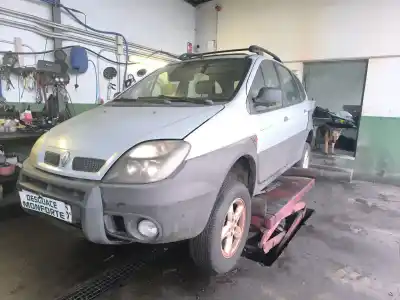 Gebrauchtes Autoersatzteil vordere stossstange zum volvo v50 (545) 2.0 d oem-iam-referenzen 39991837