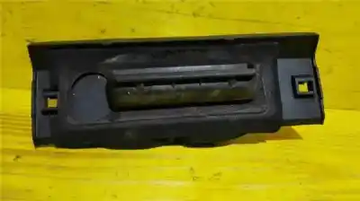 Pièce détachée automobile d'occasion POIGNÉE EXTÉRIEURE DE COFFRE / HAYON pour PEUGEOT 206  Références OEM IAM N0501499  