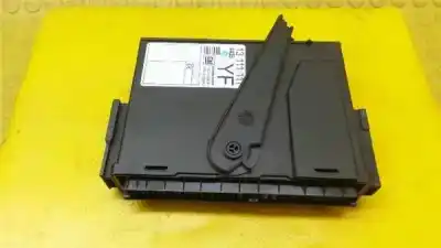 Peça sobressalente para automóvel em segunda mão módulo electrónico do fecho central por opel meriva 1.7 16v cdti referências oem iam 330518684
