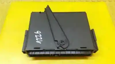 Second-hand car spare part central locking pump for opel meriva 1.7 16v cdti oem iam references 330518684  13111111