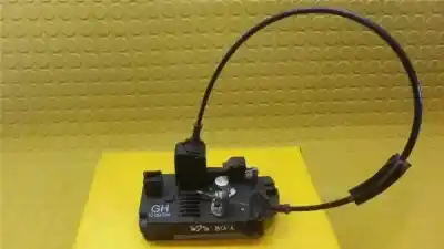 İkinci el araba yedek parçası Arka Sag Kapi Kilidi için OPEL CORSA C 1.3 16V CDTI CAT (Z 13 DT / LN9) OEM IAM referansları 13154794  